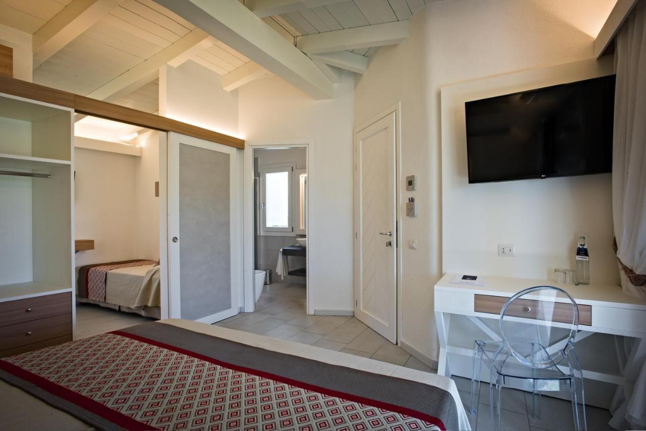 Hotel Limone 4*